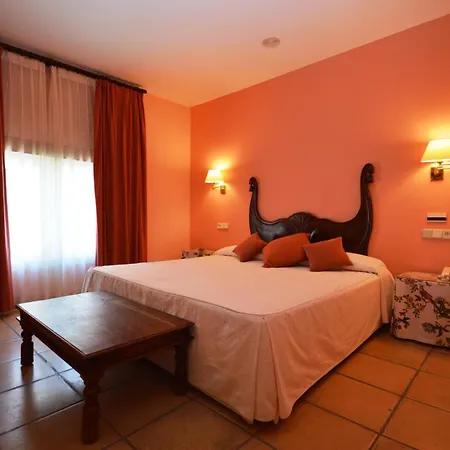 Ceret Hotel 3*