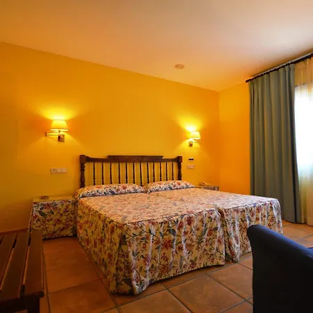 Ceret Hotel 3*