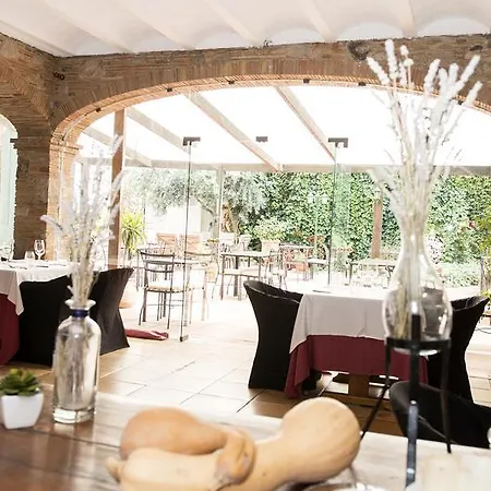 Ceret Hotel