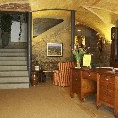 Hotel Ceret 3*