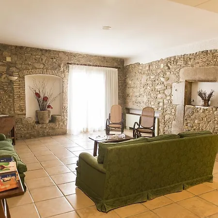 Ceret Hotell