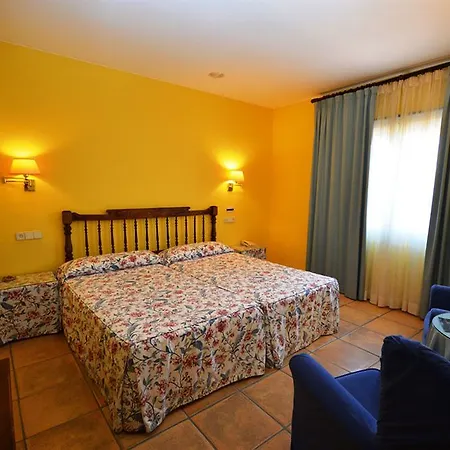 Ceret 3* Sant Pere Pescador